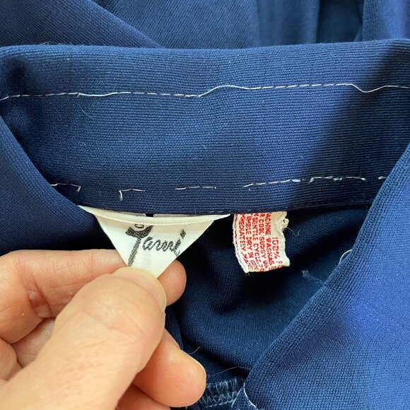 Vintage 1970s Tami Navy Blue Button-Up Shirt Collared Polyester - Picture 2 of 13